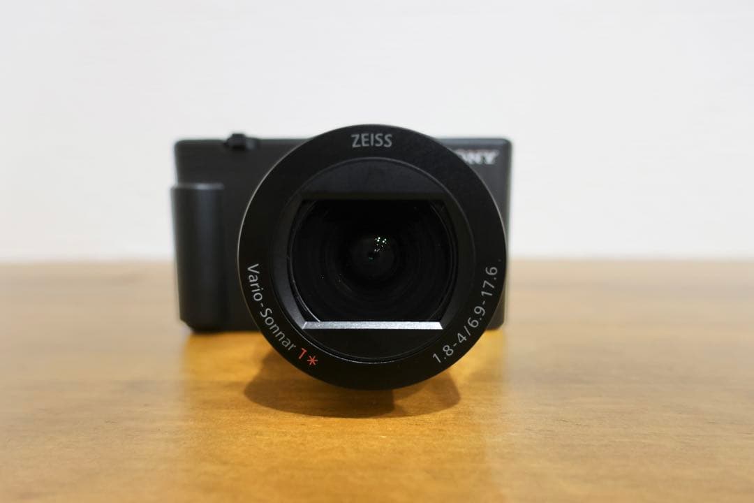 デジタルカメラ SONY ZV-1M2
