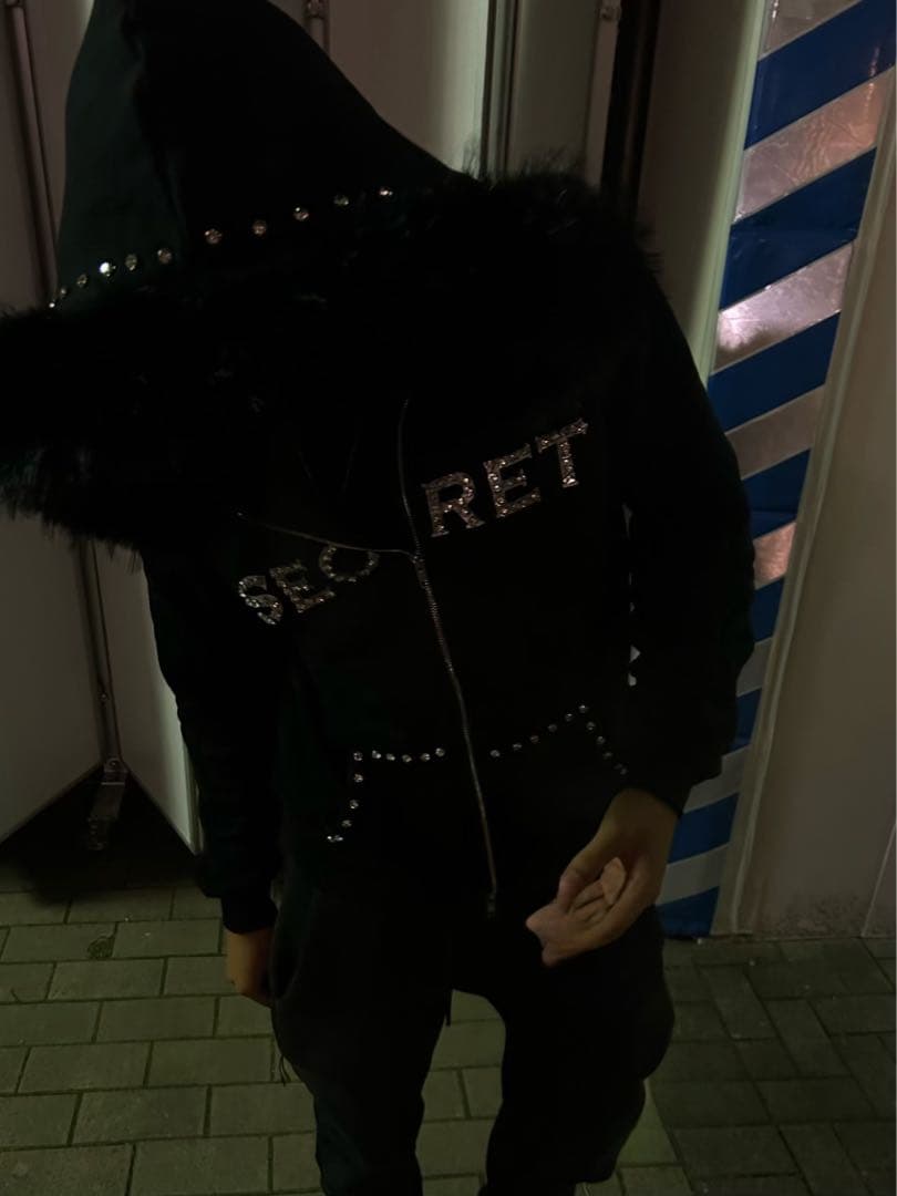 SECRET パーカー Mサイズ yvng patra着用