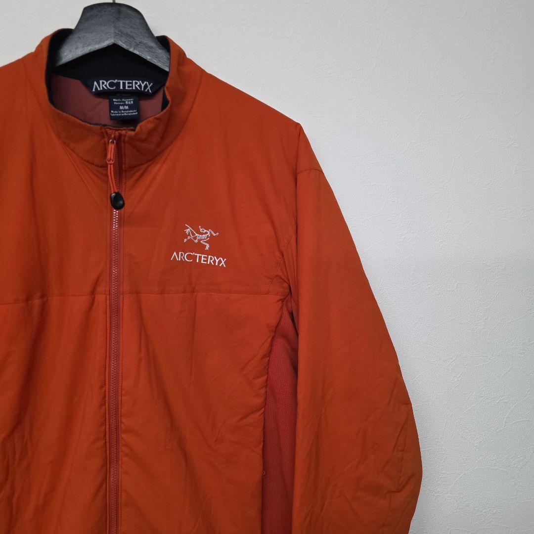 2013年8月生産　アークテリクス　アトムLTジャケット　サイズM 希少カラー！