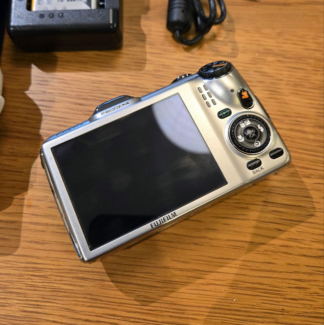 FINEPIX F600EXR FUJIFILM 富士フイルム 【動作確認済み】