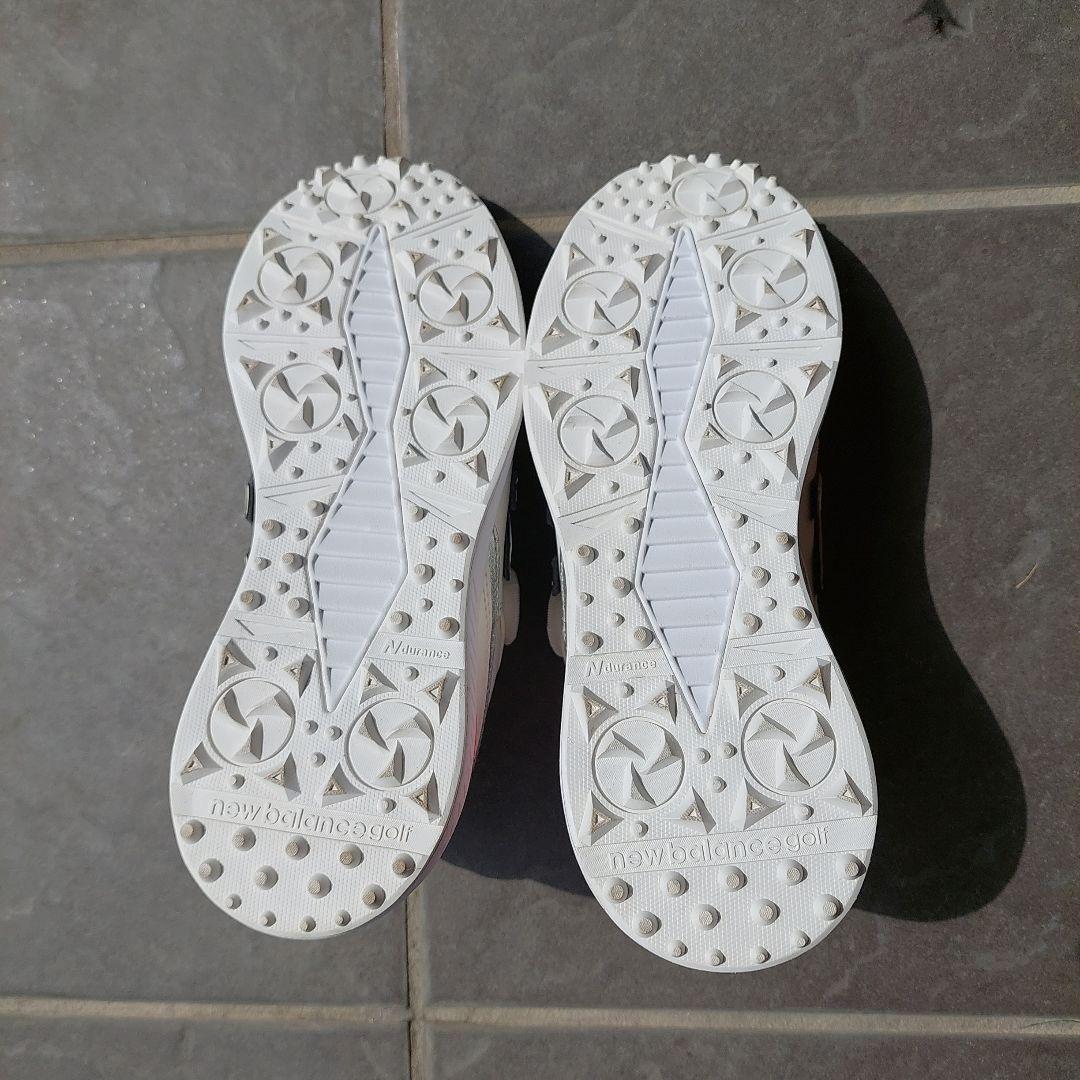 ニューバランス ゴルフシューズ23.5cm new balance　ホワイト
