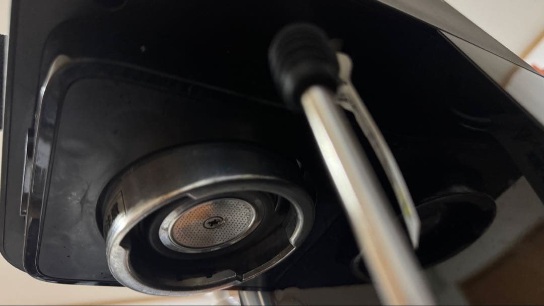 美品 デロンギ スティローザ EC235J-BK ボトムレスフィルター付