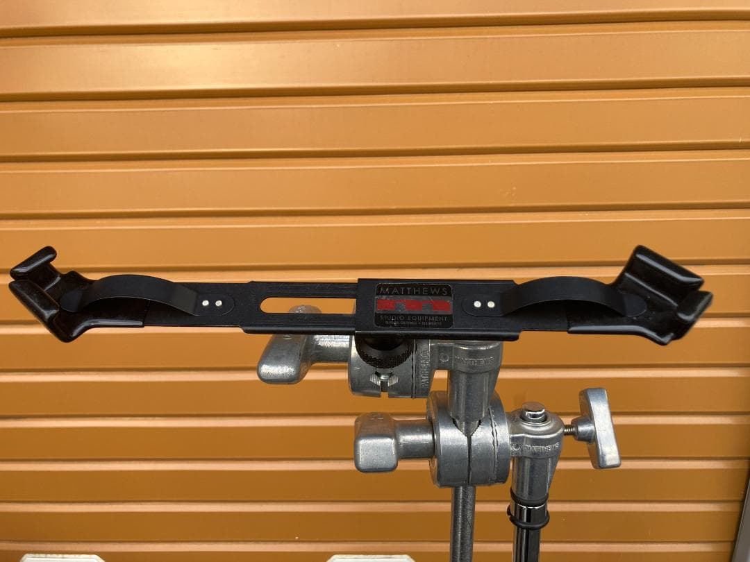 マシューズ Matthews Universal Tablet Mount