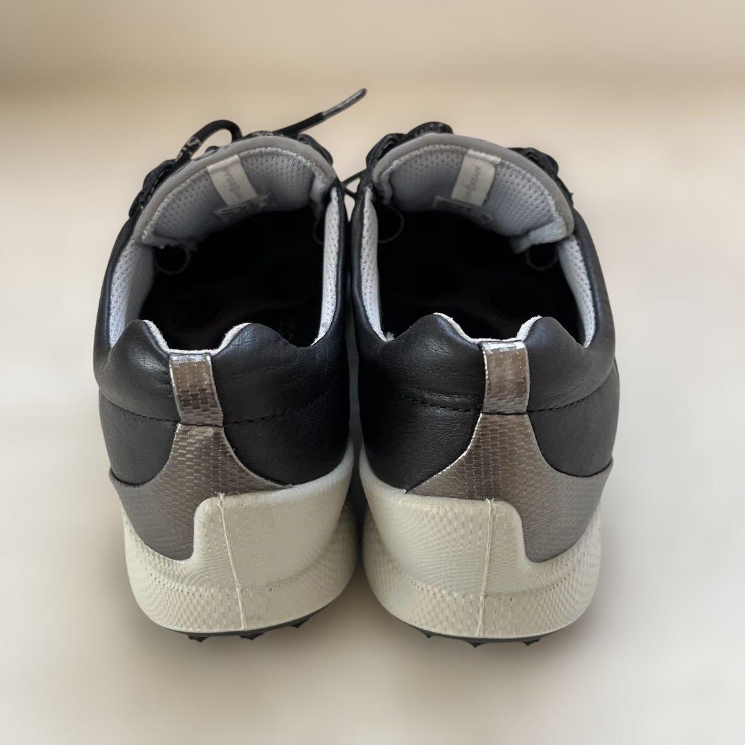 未使用✨ECCO エコー ゴルフシューズ　バイオム24cm 黒 レザー