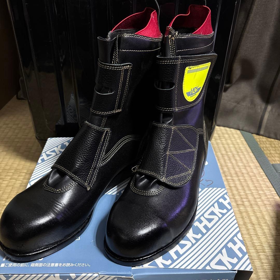 アスファルト舗装工事専用安全靴　HSKマジック　28センチ