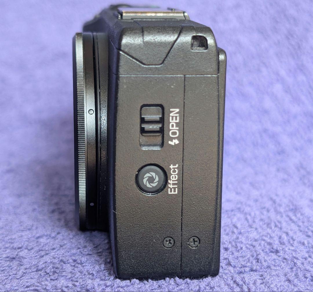 RICOH GR APS-C版 初代デジタルカメラ