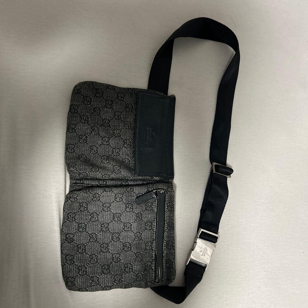 Gucci ボディバッグ ブラック/グレー