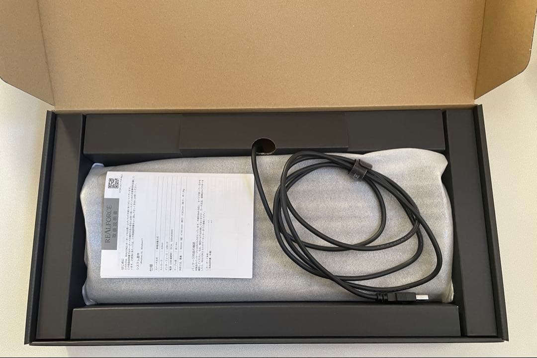 REALFORCE GX1 ゲーミングキーボード