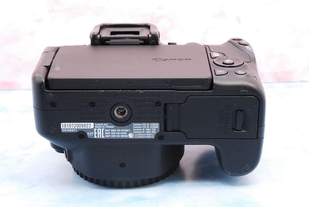 キャノン kiss X9☆一眼レフカメラ☆手ぶれ補正レンズ☆スマホ転送OK