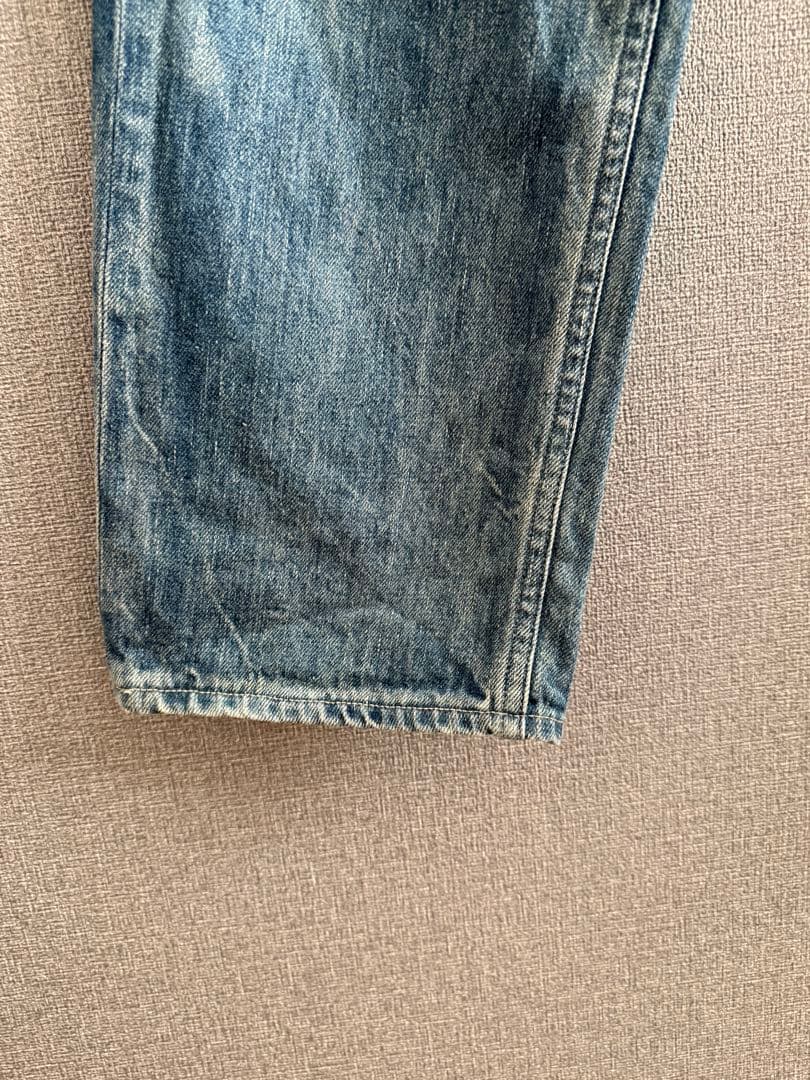 パンツ SELVEDGE FADED LIGHT DENIM NARROW PANTS