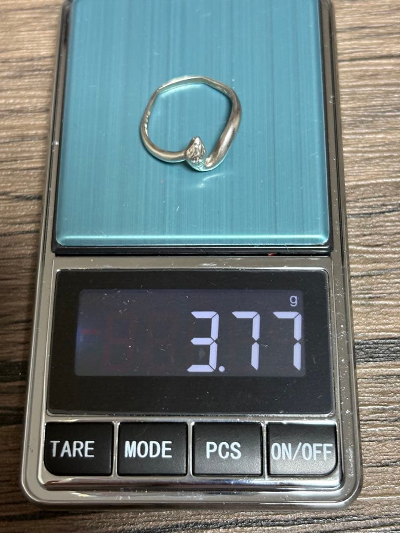 ヒ*ル様 pt900 ダイヤ付きリング　プラチナ激高騰中！！につき週末セール開催