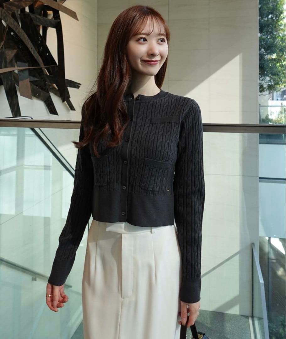 anuans 2026❤️美品❤️リトルケーブルニットカーディガンチャコールグレー