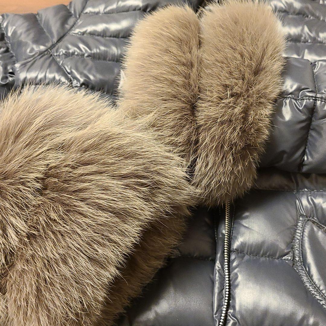 最終です！東原亜季さん着用　希少！入手困難！DUVETICA　FISCOA