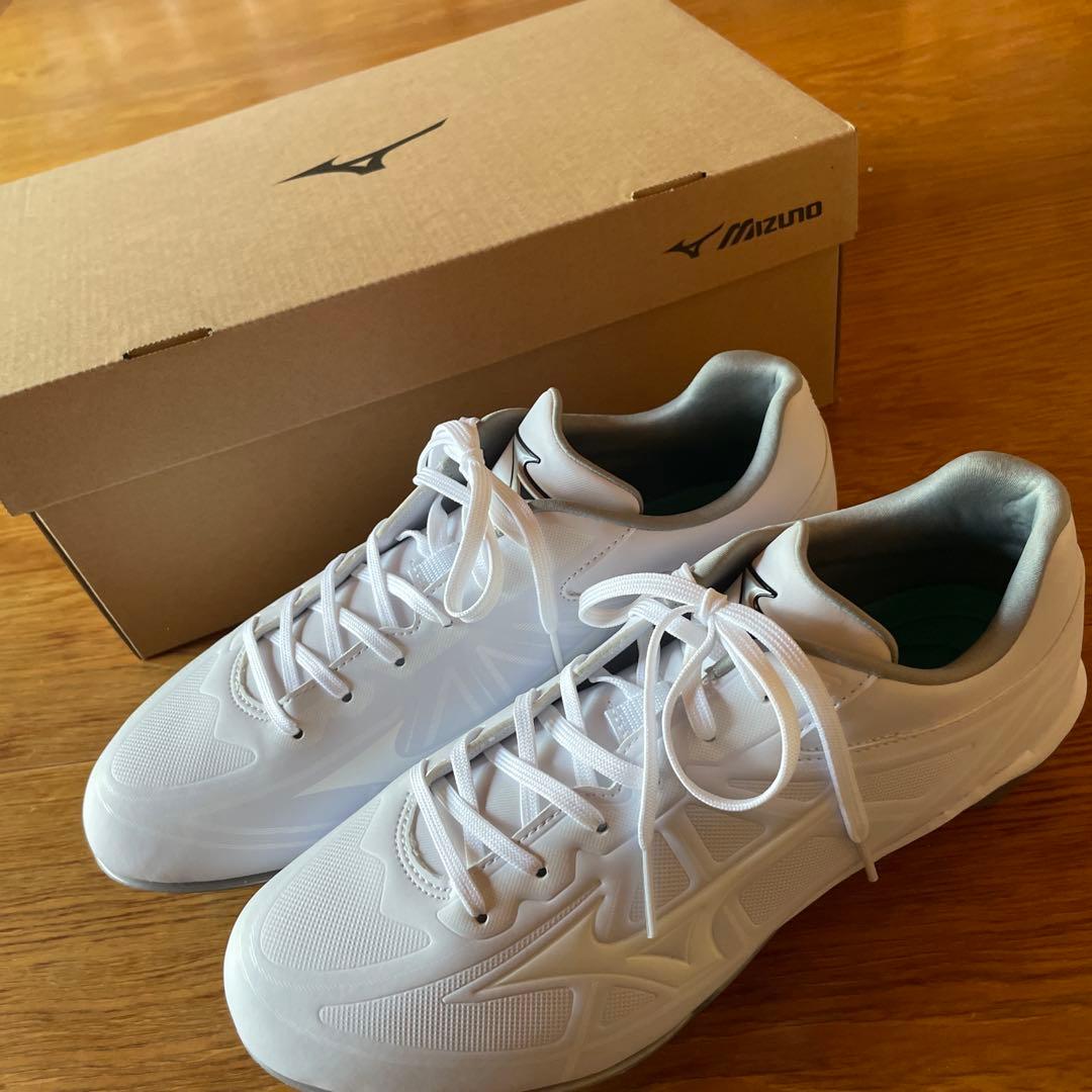27.5Mizuno スパイクシューズ ホワイト