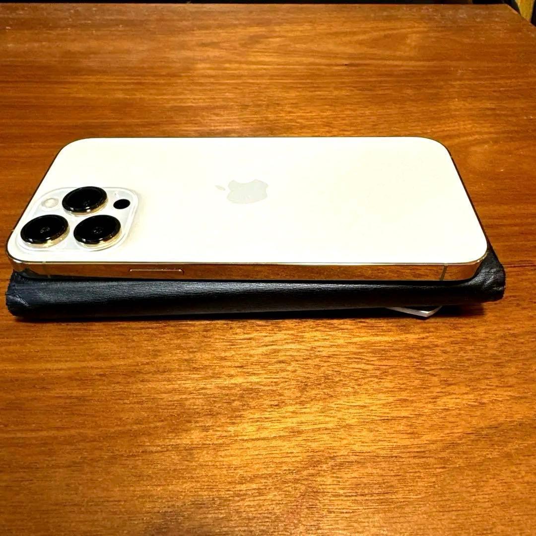 【美品】iPhone 13 Pro Max 256GB SIMフリー（おまけ付）