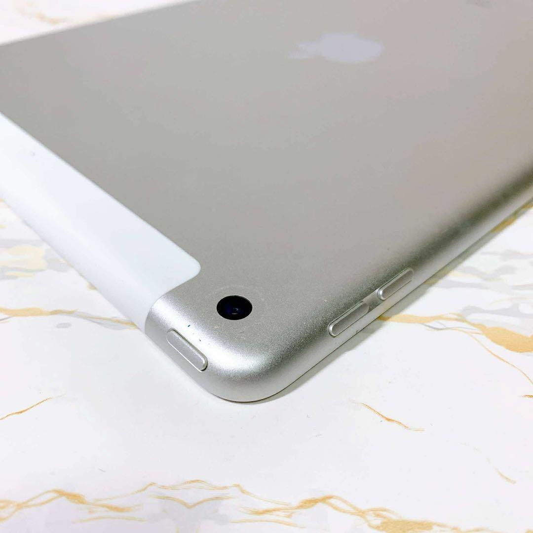 美品iPad 第8世代 セルラー 32GB BT92%