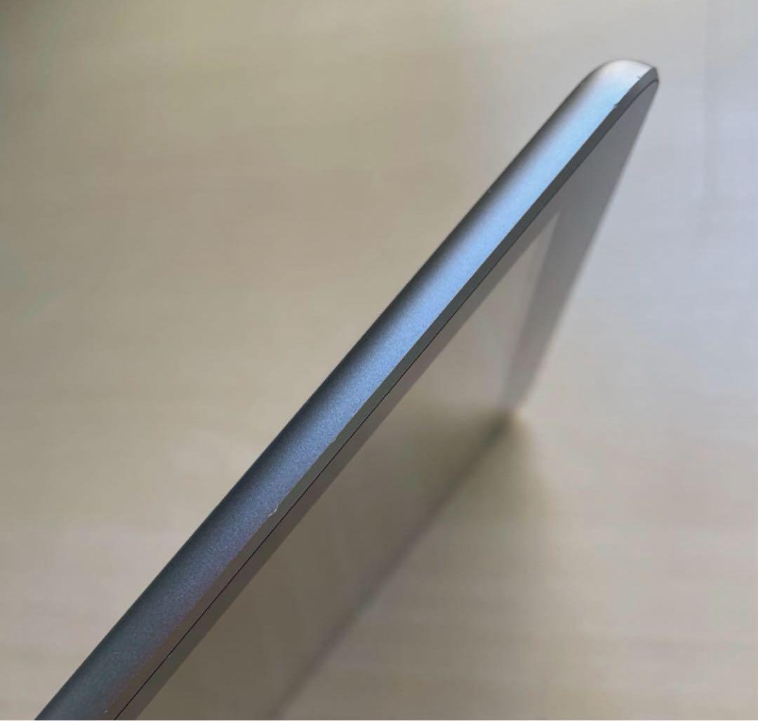 iPad 第6世代　A1893　Wi-Fi　スペースグレイ32GB 美品