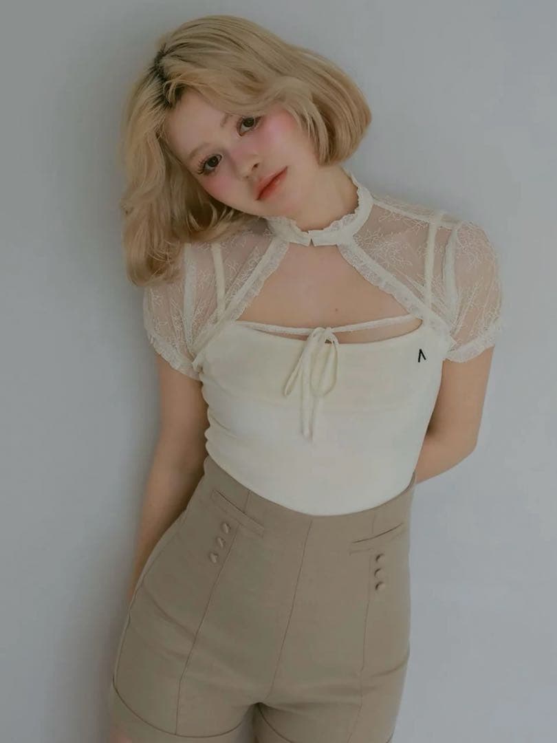 トップス Taylor set tops