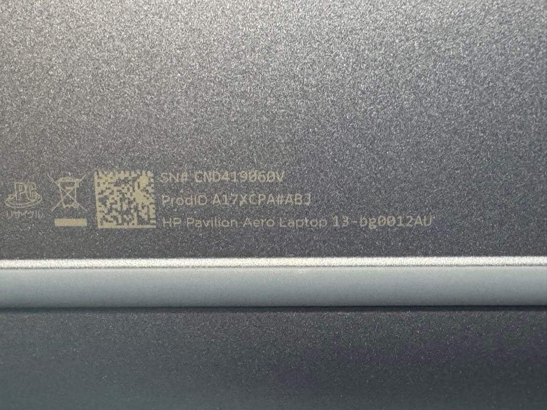 HP Pavilion Aero 13-bg0012AU パフォーマンスモデル