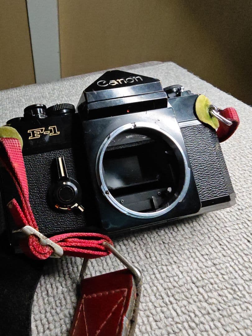 Canon F-1 一眼レフカメラ FD 50mm f/1.8