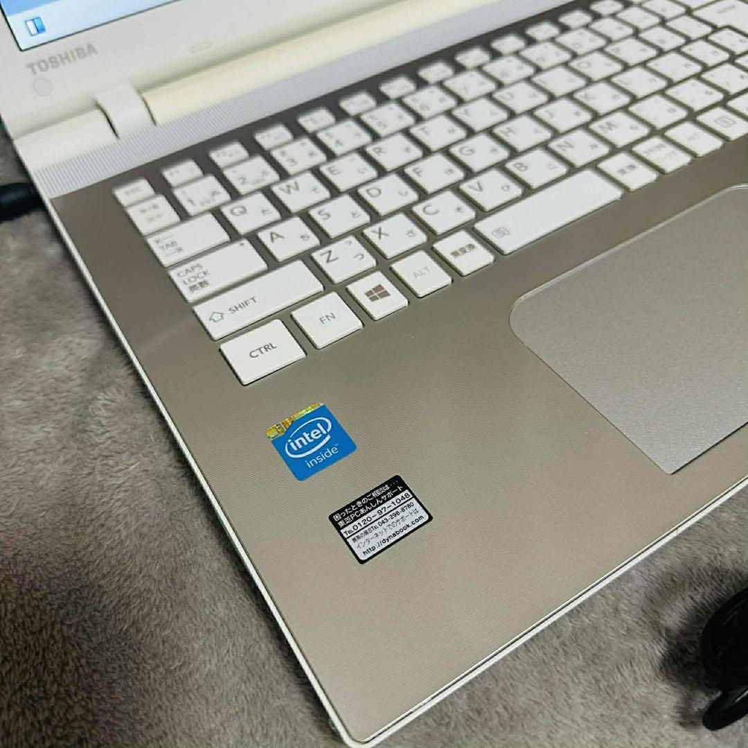 S206 TOSHIBAノートパソコンWEBカメラSSD高速Win11オフィス