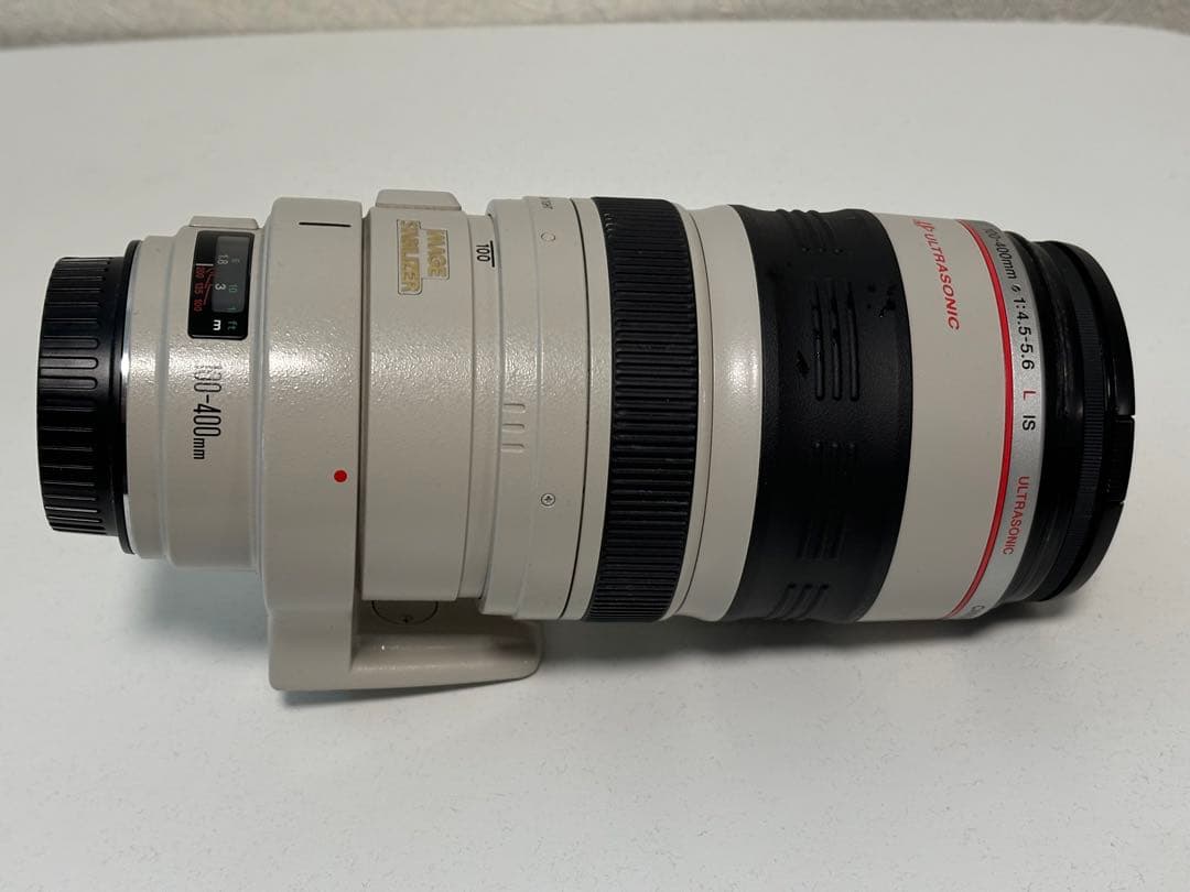 EF100-400mm F4.5-5.6L IS USM 望遠レンズ　白フード付