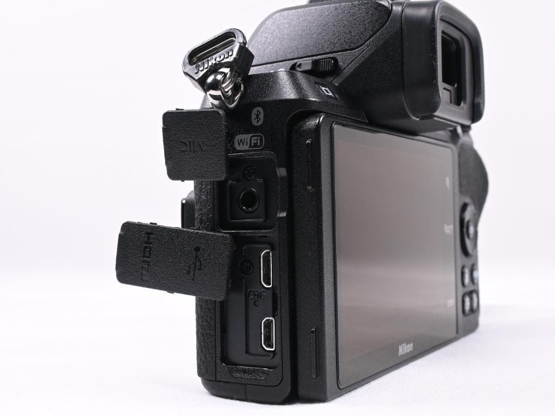 【美品】 ニコン Nikon Z50 ボディ