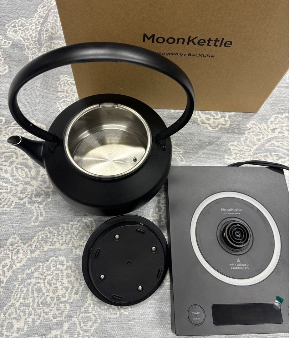 バルミューダ　ジャンク　MoonKettle 電気ケトル ムーンケトル　黒