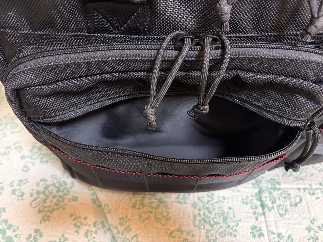 BRIEFING A4ライナー BLACK