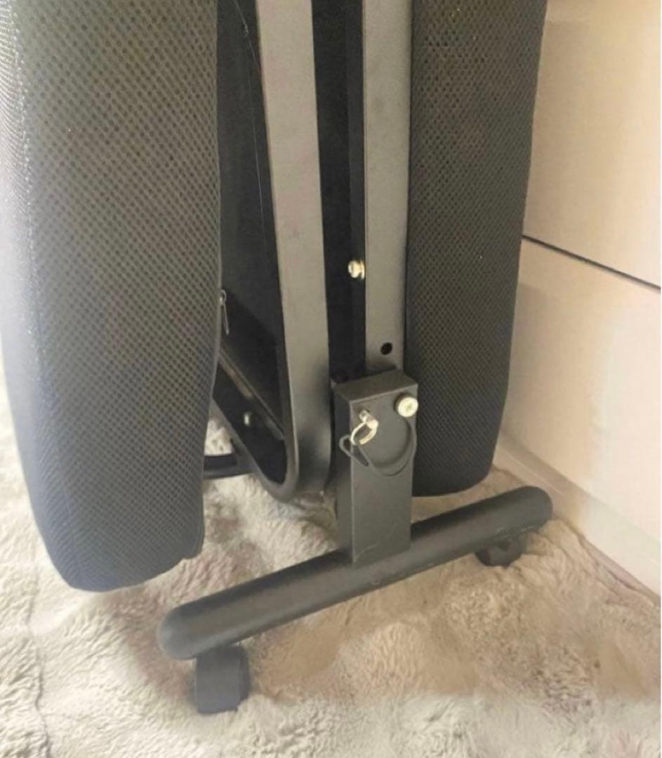 引き取りの方8000円　奈良市　大阪　折りたたみ簡易ベッド 黒