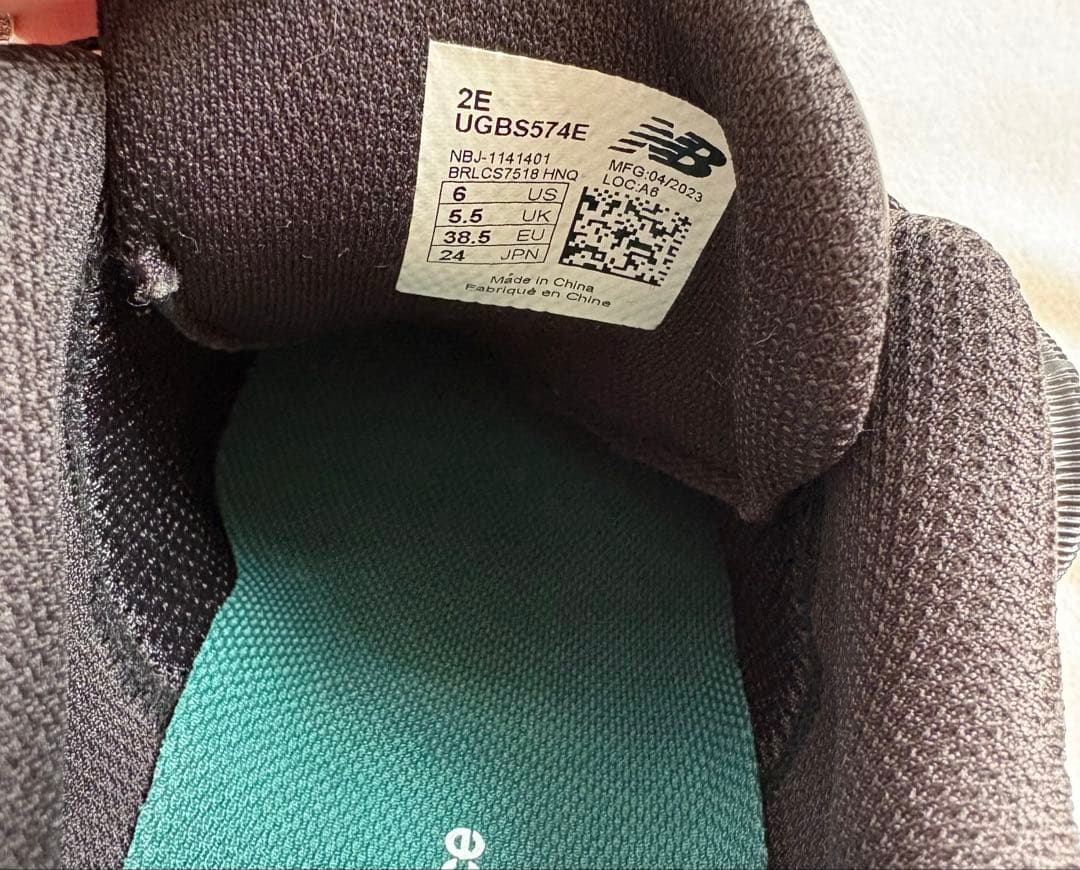 未使用 ニューバランス ゴルフシューズ スパイク　男女兼用