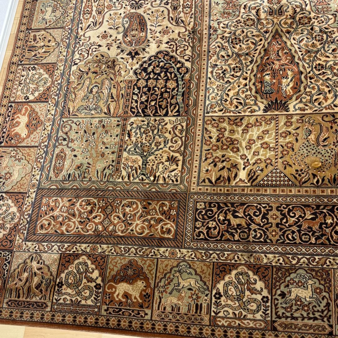 t*6様 ドイツ製　最高級　絨毯　ヴィンテージカーペット　最高級ウール使用　レア