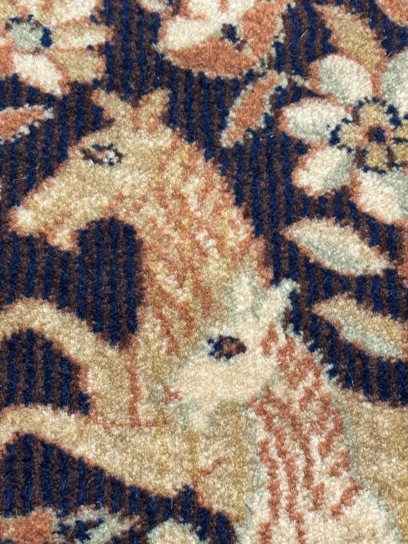 t*6様 ドイツ製　最高級　絨毯　ヴィンテージカーペット　最高級ウール使用　レア