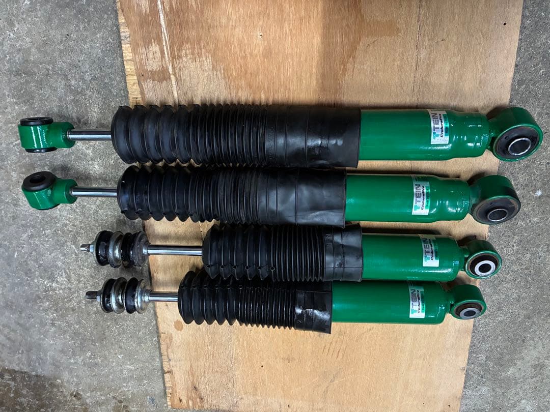 TEIN テイン ショックアブソーバー ニッサン NV350キャラバン