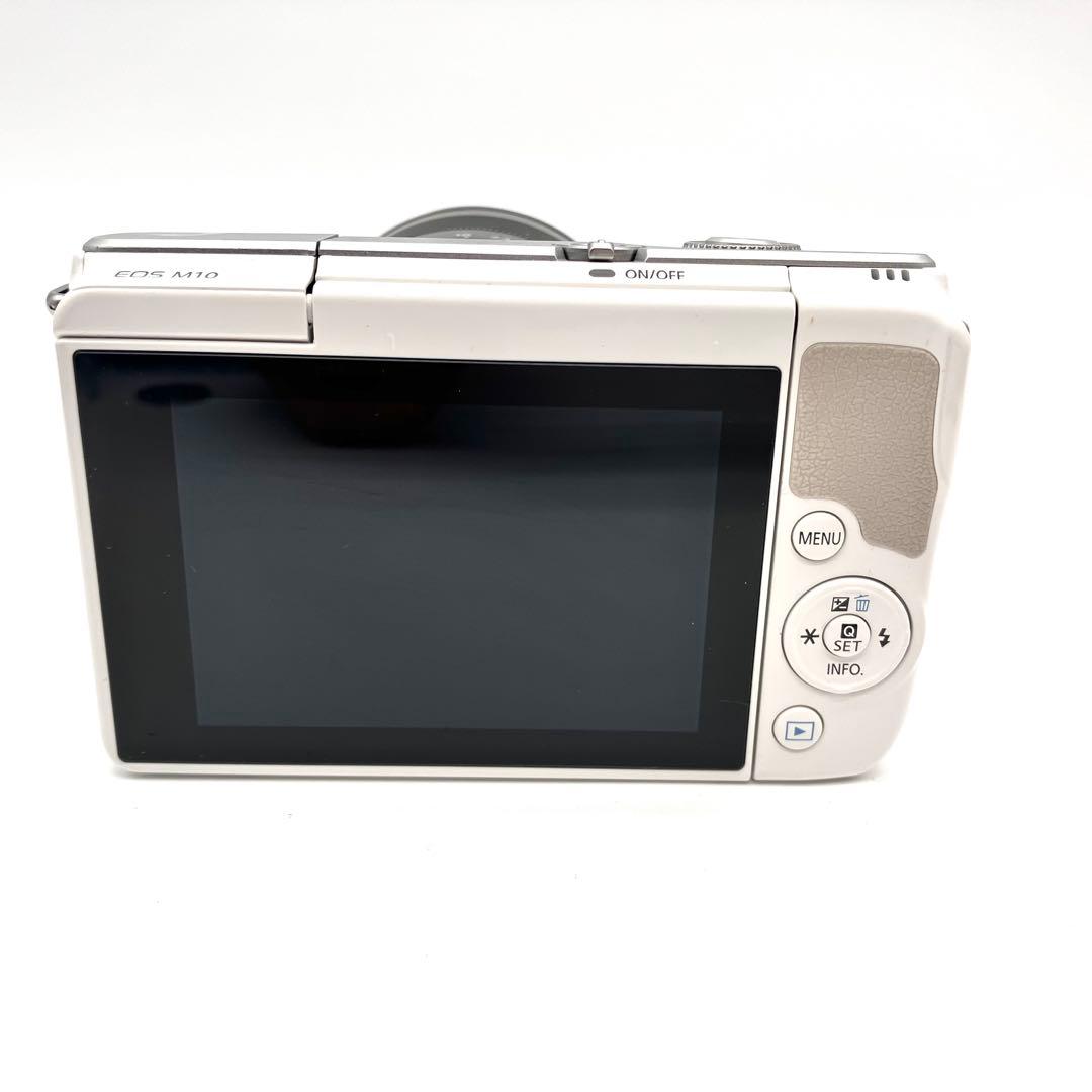 Canon EOS M10 ホワイト 18-55mmレンズセット