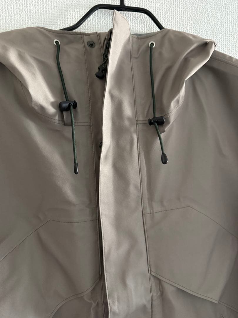 METROPOLIS FISHING WILD THINGSシェルジャケット