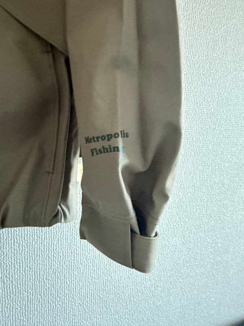 METROPOLIS FISHING WILD THINGSシェルジャケット