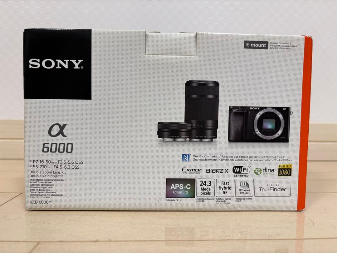 【Webb leen】SONYα6000ダブルズームレンズキット（白）