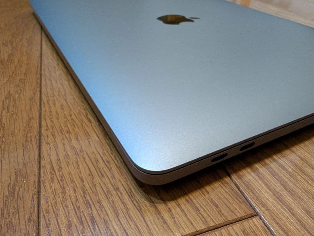 MacBook Pro 13inch M1 2020 スペースグレー