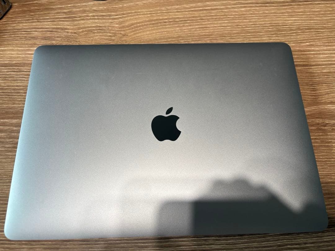 MacBook Pro 13 2019 i5/8GB/256GB 画面故障