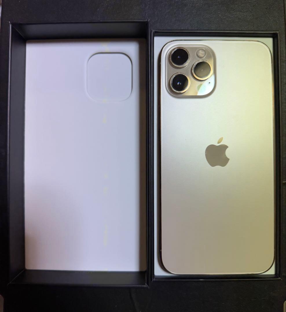 N*n様 iPhone 12 Pro Max 256GB Gold