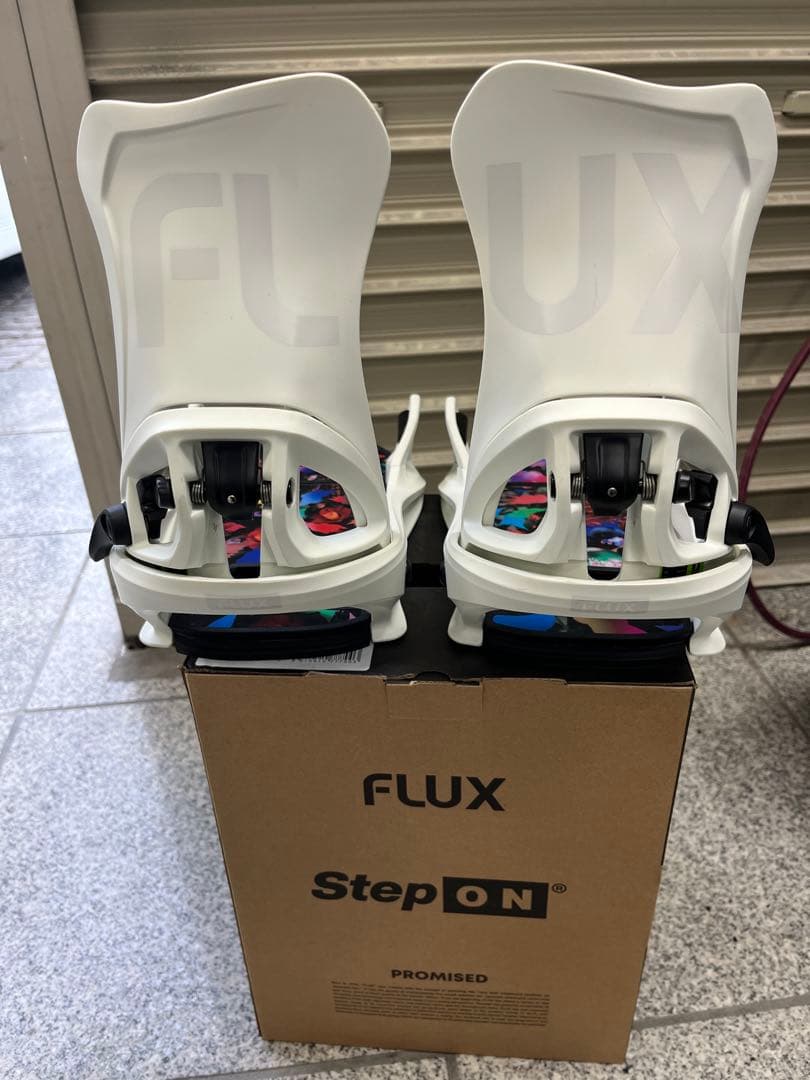 最終値下げ！使用1時間FLUX DS StepONビンディングDCブーツセット