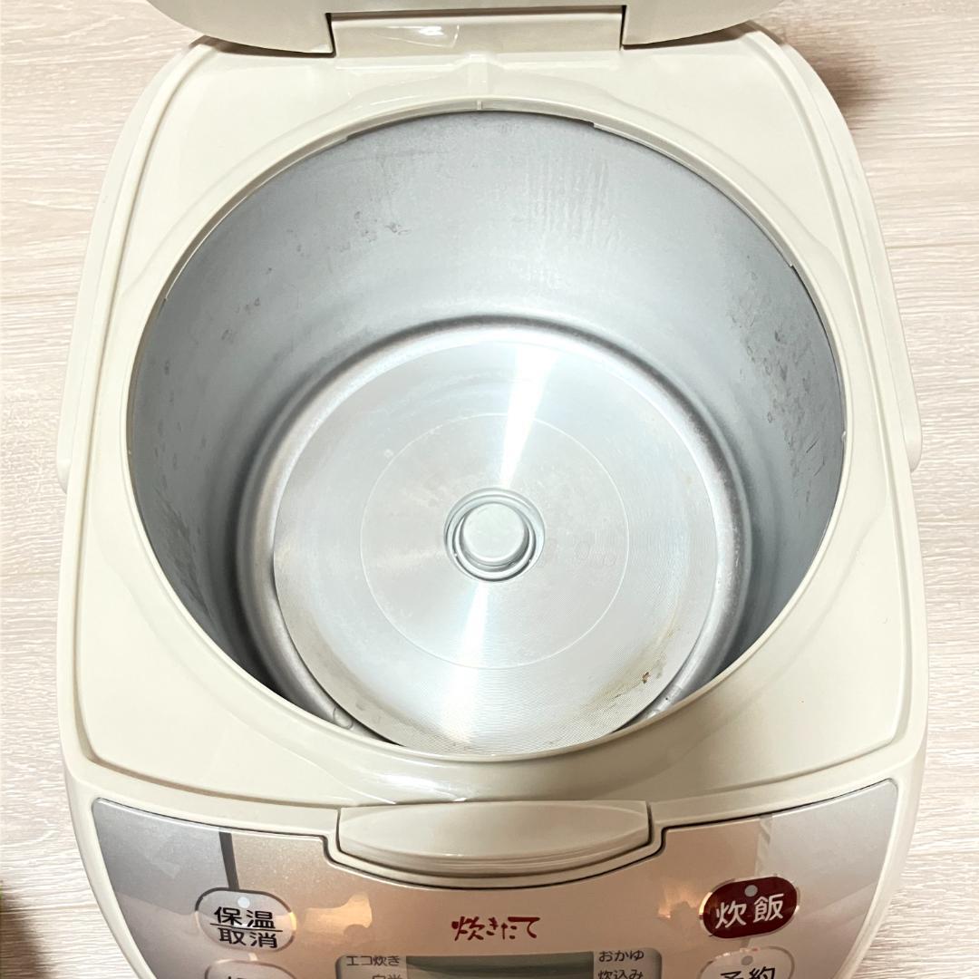 TIGER 炊飯器 JBG-B180 アーバンホワイト 1.8L 1升炊き 美品