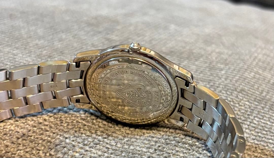 Gucci ステンレススチール 時計 ブラックダイヤル