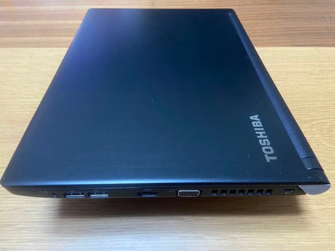 TOSHIBA Dynabook R73/J アダプター同梱無料