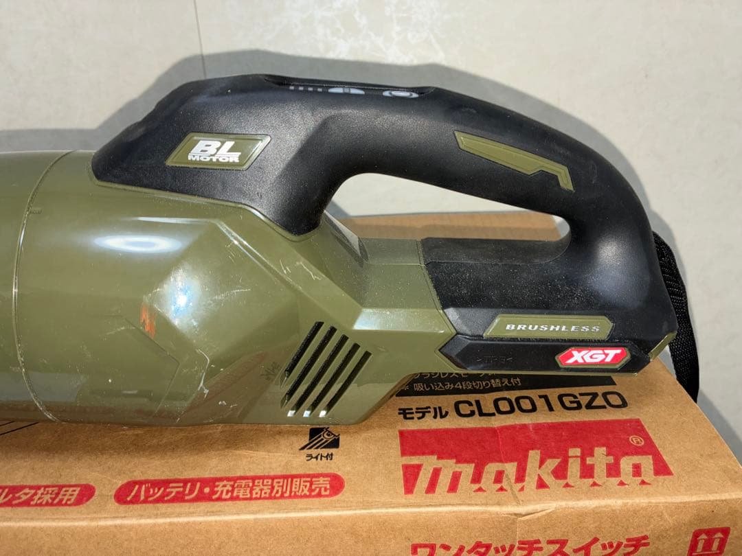 美品　Makita CL001GZ0 スティッククリーナー 本体のみ