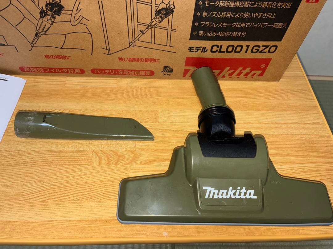 美品　Makita CL001GZ0 スティッククリーナー 本体のみ