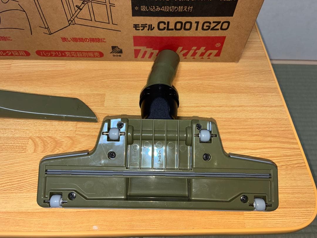 美品　Makita CL001GZ0 スティッククリーナー 本体のみ
