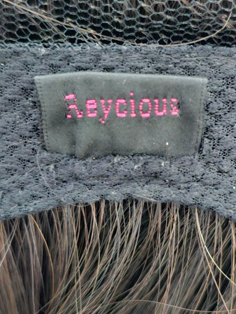 スヴェンソン 高級医療用ウイッグ　レディースウィッグ 人毛　ケース有