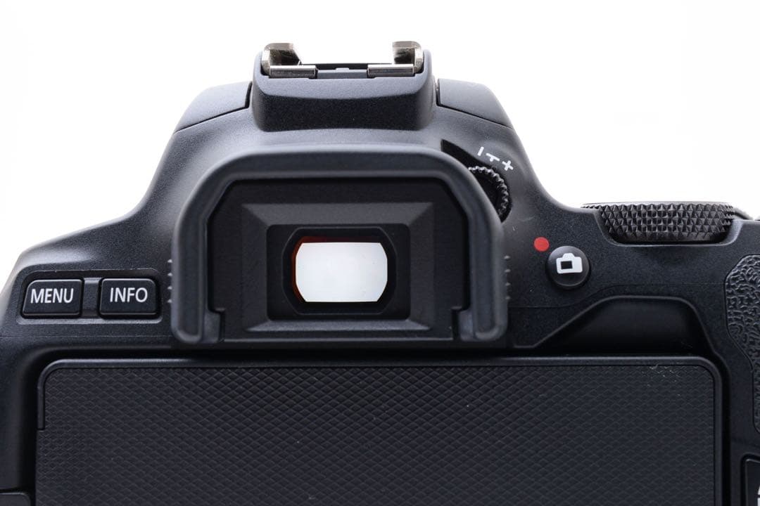 保証付き☆一眼レフカメラ☆canon kiss x10標準レンズセット